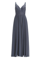Chiffonkleid mit Spitzenstickerei