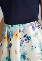 Cocktailkleid aus bedrucktem Twill mit Scuba Oberteil