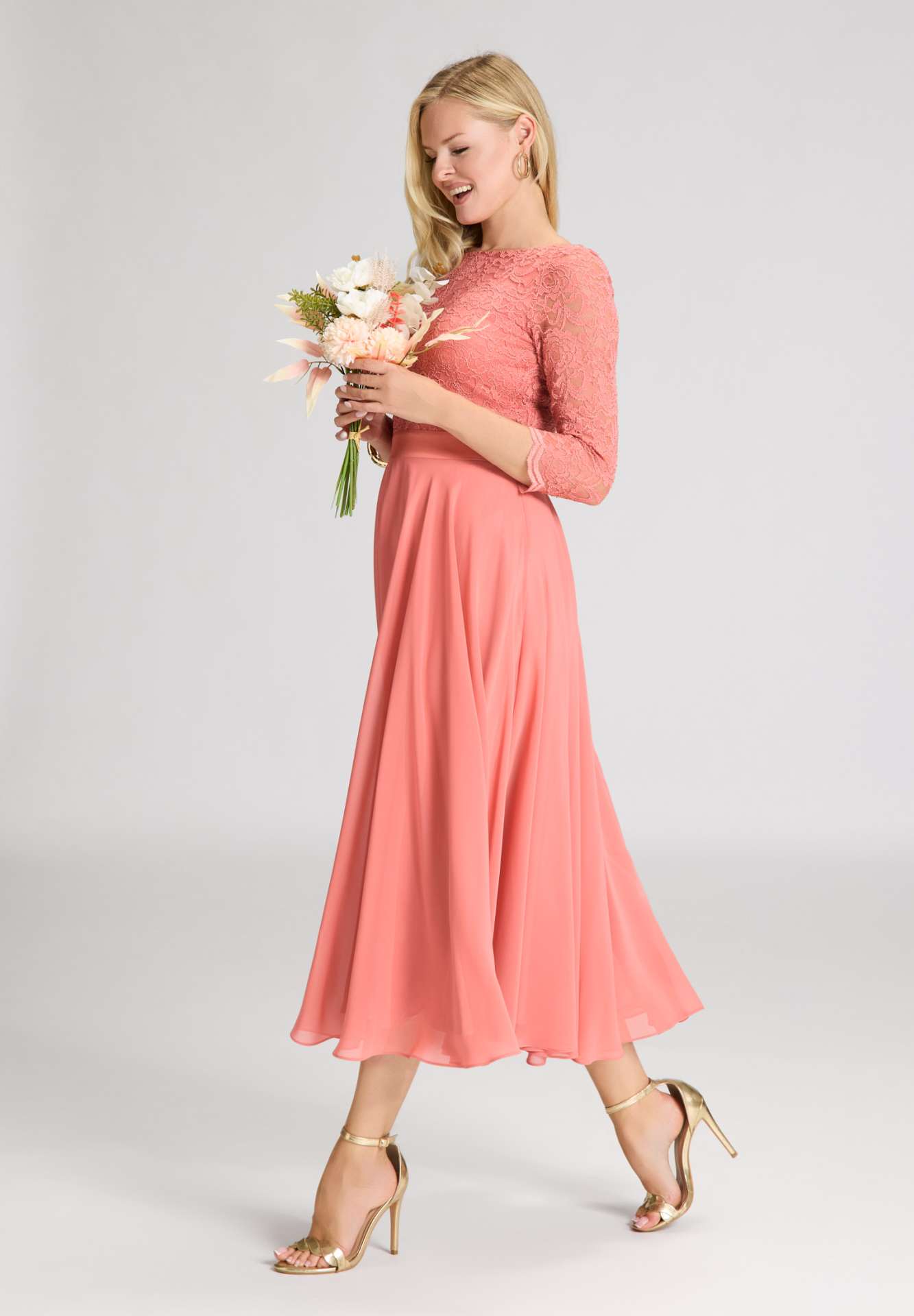 Midikleid mit fließendem Chiffon-Rock