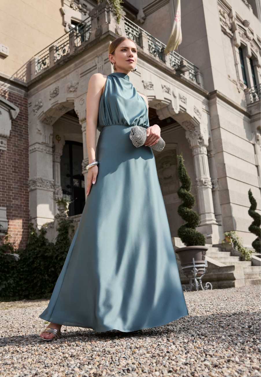 Abendkleid aus nachhaltigem Satin mit Drapierung am Kragen deep slate