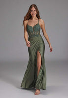 Bodycon Kleid mit Spitzenstickerei und Beinschlitz