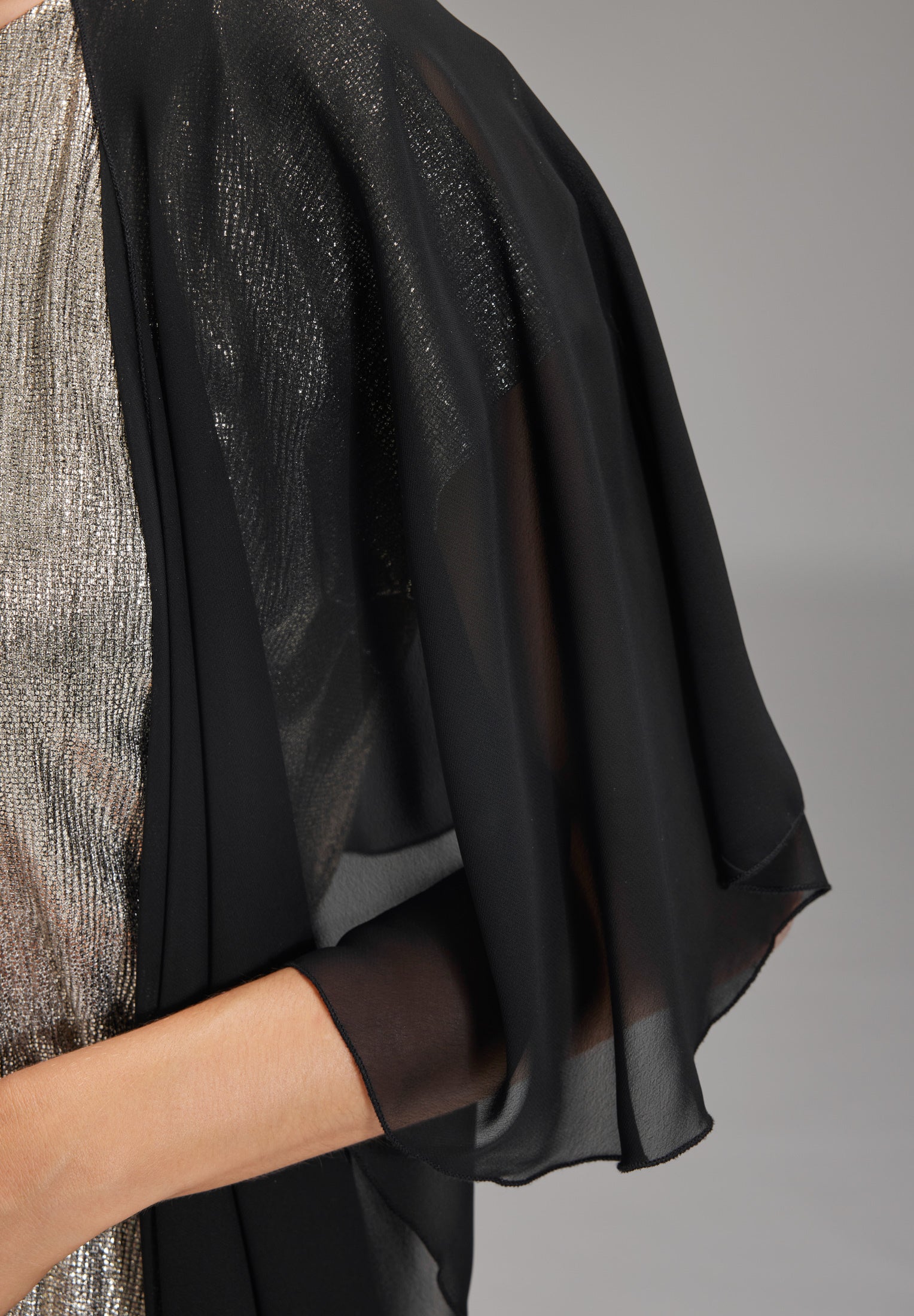 Formstola aus Chiffon