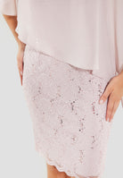 Cocktailkleid mit Überwurf