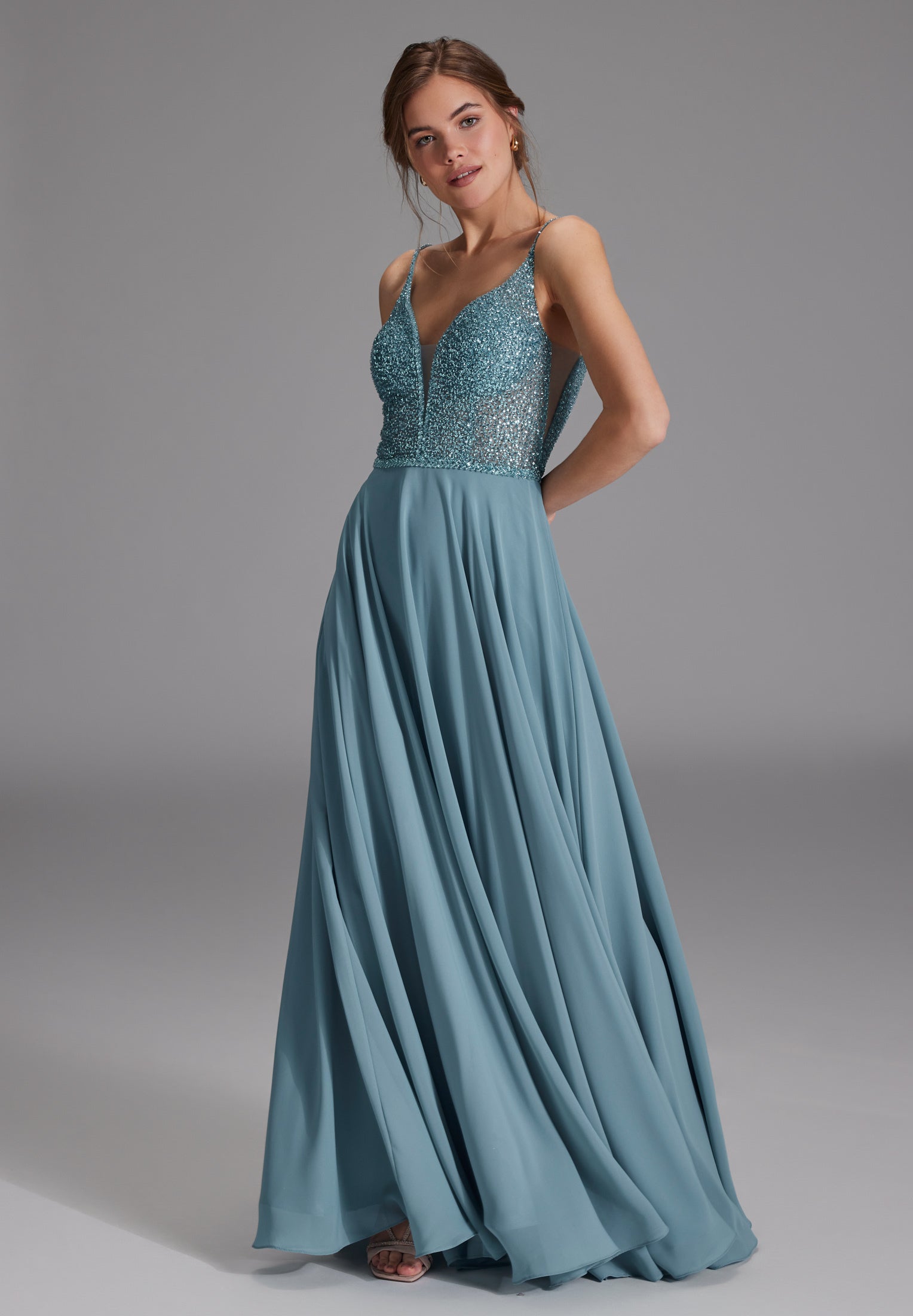 Abendkleid aus Materialmix