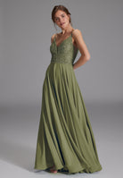 Abendkleid aus Materialmix