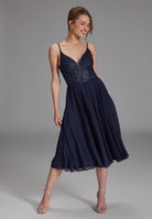 Cocktailkleid aus Materialmix