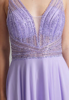 Midilanges Cocktailkleid aus Materialmix