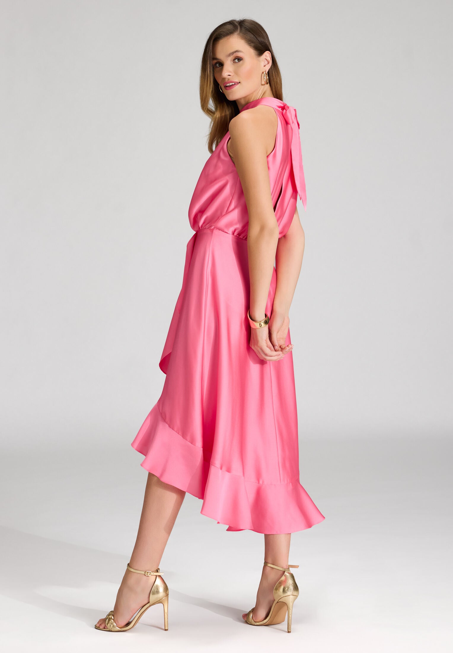 Cocktailkleid aus nachhaltigem Satin mit Volant am Saum