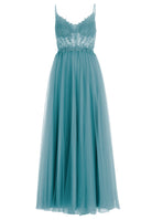 Ausgestelltes Tüllkleid mit Spitzenstickerei