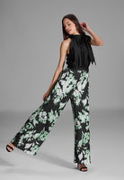 Jumpsuit mit Schluppenblusen Top und Druck Hose black | apple green