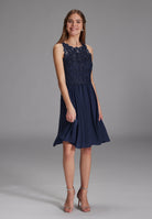 Cocktailkleid mit floraler Spitzenstickerei navy