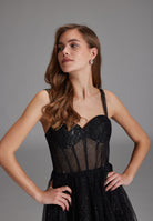 Tüllrobe mit Schimmereffekt