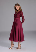 Cocktailkleid aus Material-Mix