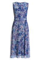 Plissiertes Kleid mit Metallicfäden