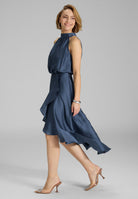 Cocktailkleid aus Satin mit Volant