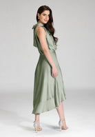 Cocktailkleid aus Satin mit Volant