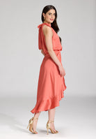 Cocktailkleid aus Satin mit Volant