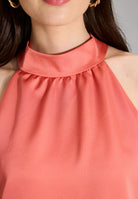 Cocktailkleid aus Satin mit Volant