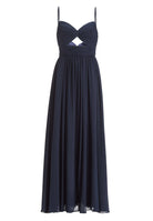 Chiffonkleid mit Cut-Out Detail und feiner Raffung