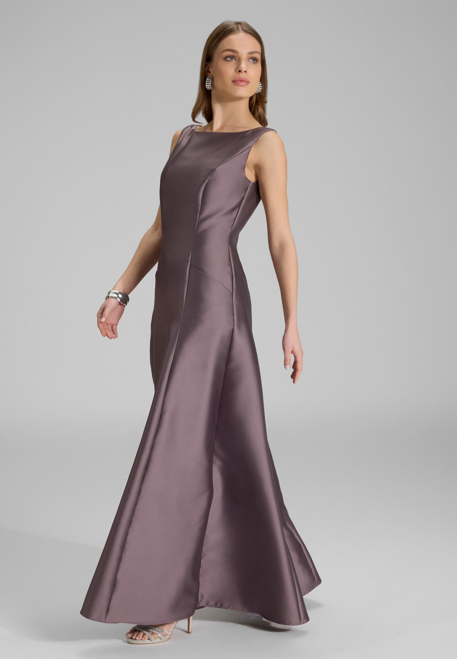 Abendkleid aus Twill mit Taschen