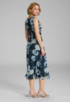 Midi Kleid aus weichem Mesh mit Ikat Druck