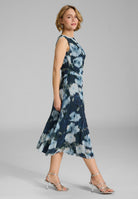 Midi Kleid aus weichem Mesh mit Ikat Druck