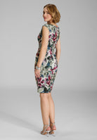 Etui Kleid aus bedrucktem Scuba mit Drapierung