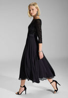 Cocktailkleid in Midi Länge mit Top aus elastischer Paillette und Tellerrock in Chiffon