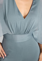 Jumpsuit aus Crinkle Chiffon mit angeschnittenem Cape