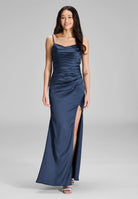 Satinkleid mit Raffungen und hohem Beinschlitz navy