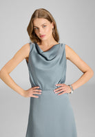 Cocktailkleid aus Satin mit Wasserfall Ausschnitt