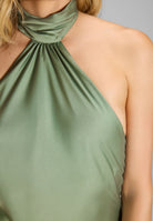 Abendkleid aus nachhaltigem Satin mit Stehkragen