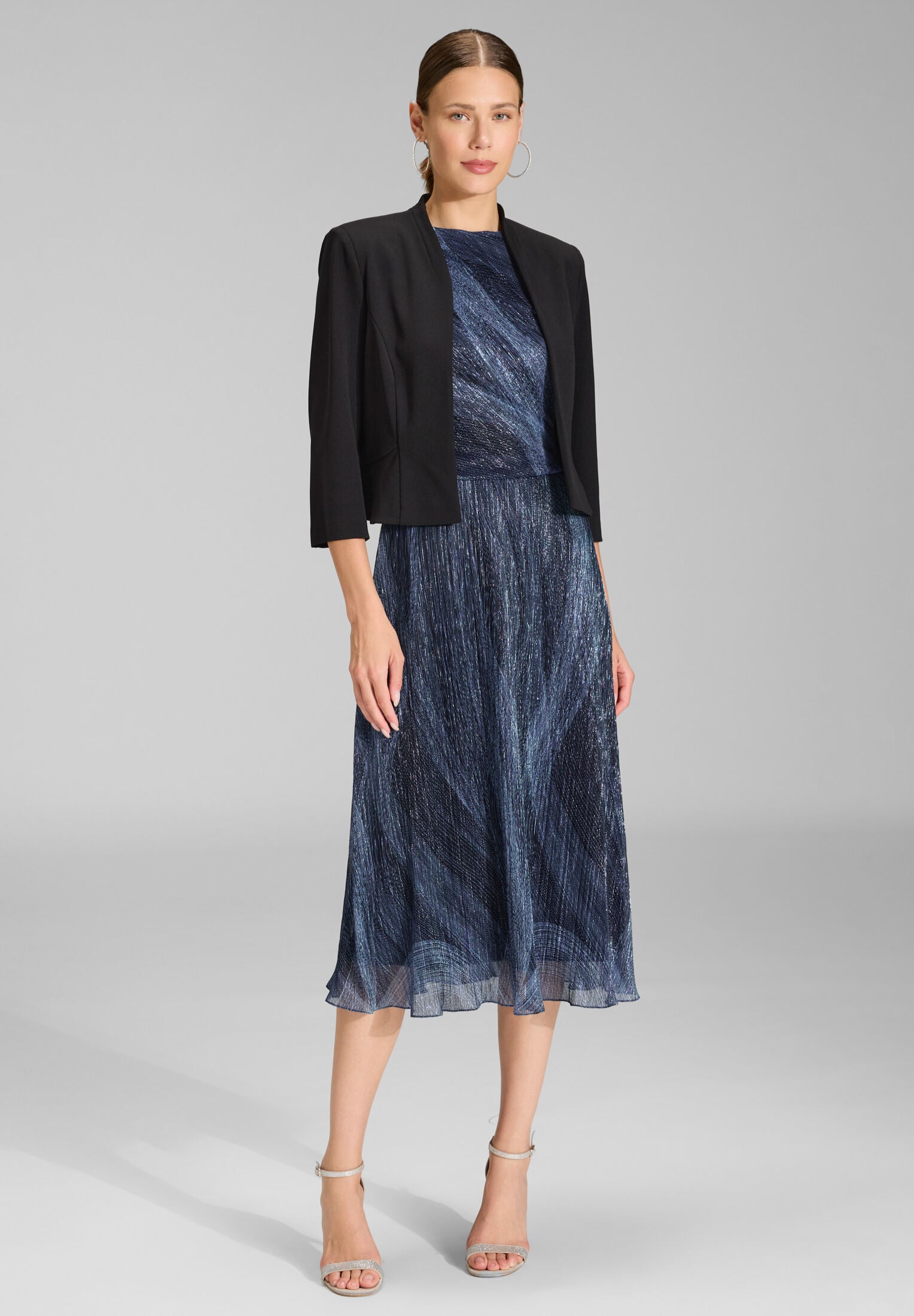 Taillierte Jacke aus Jersey Crêpe black